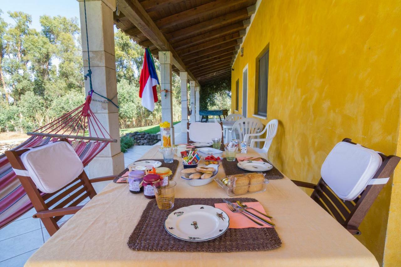 A Villa Ada B&B อาร์บอเรีย ภายนอก รูปภาพ